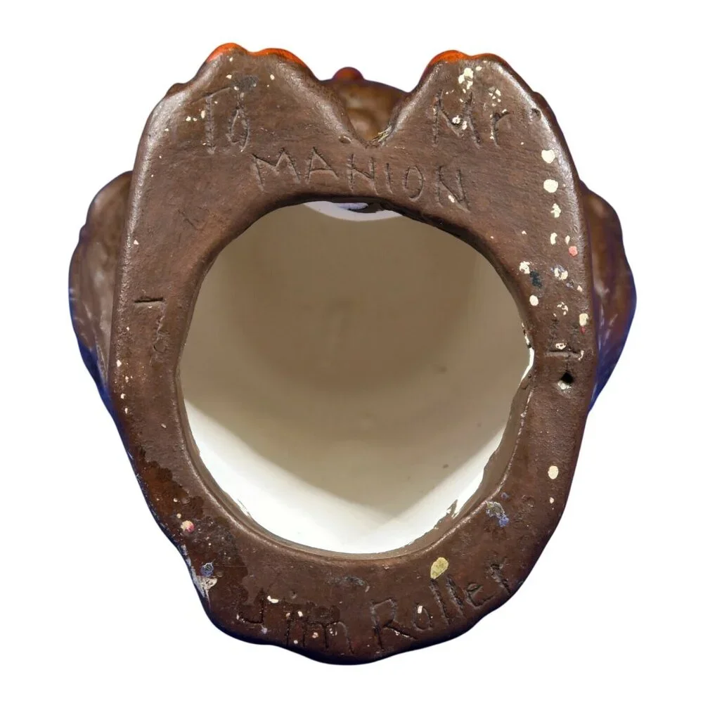 1974 Hand-Painted Ceramic Owl – Student Gift Figurine, Signed, 4¼" Vintage Decor - Picture 6 of 6